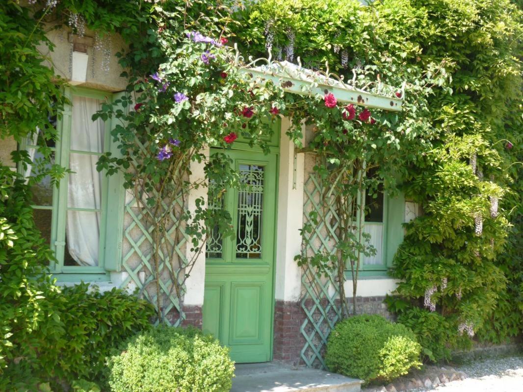 Le Clos Des Ifs Thietreville Exterior photo